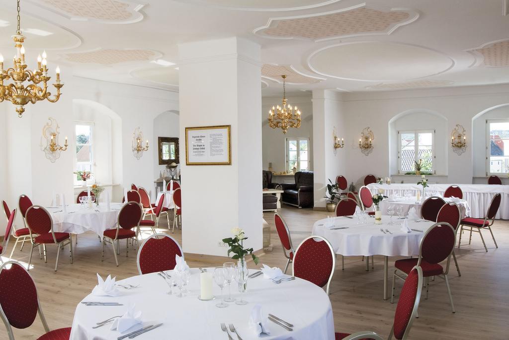 Hotel Zum Schloessle Finningen Esterno foto