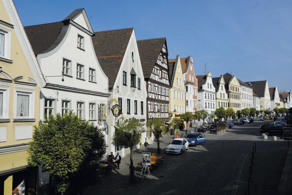 Hotel Zum Schloessle Finningen Esterno foto